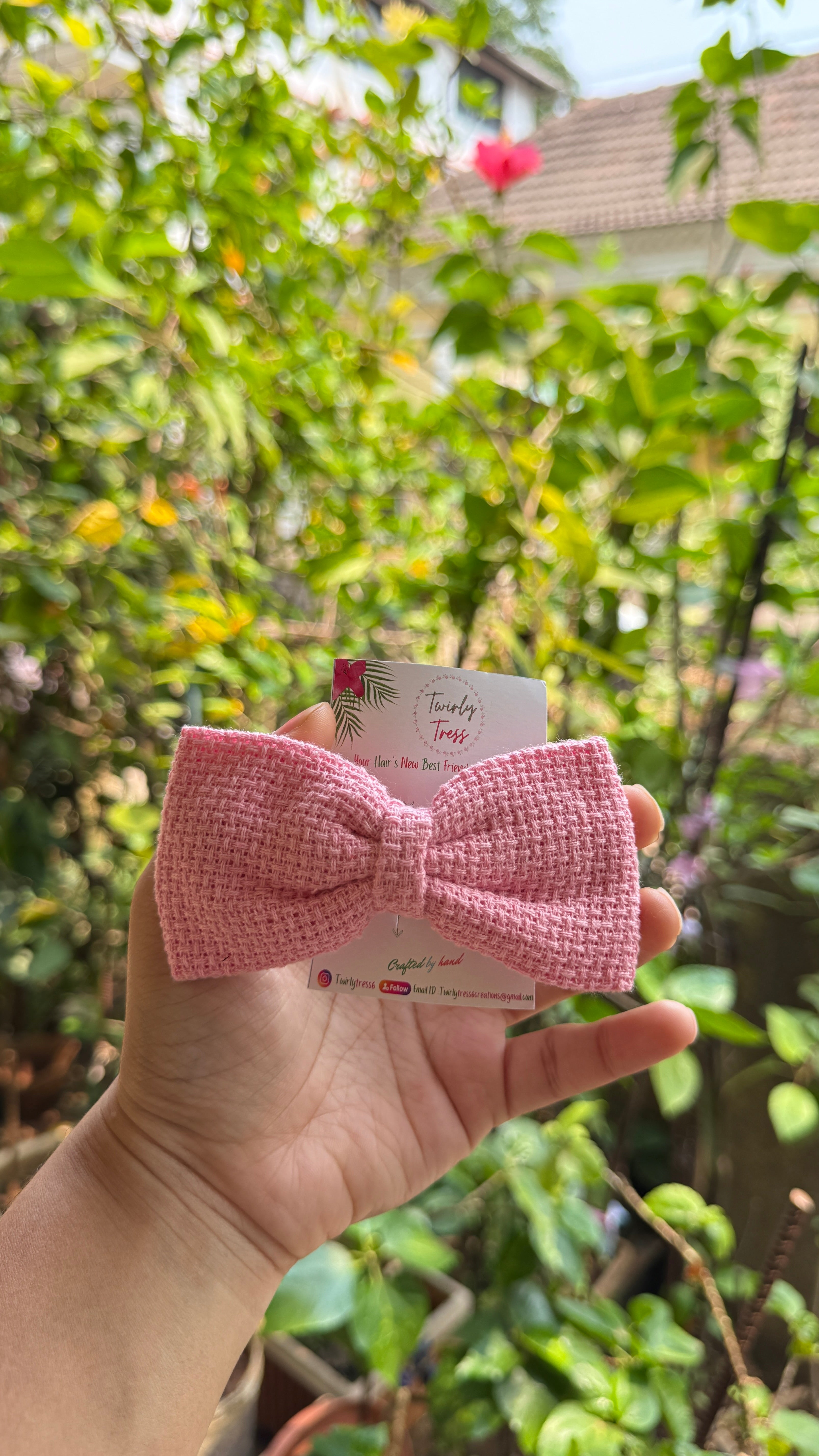Knitted Bow