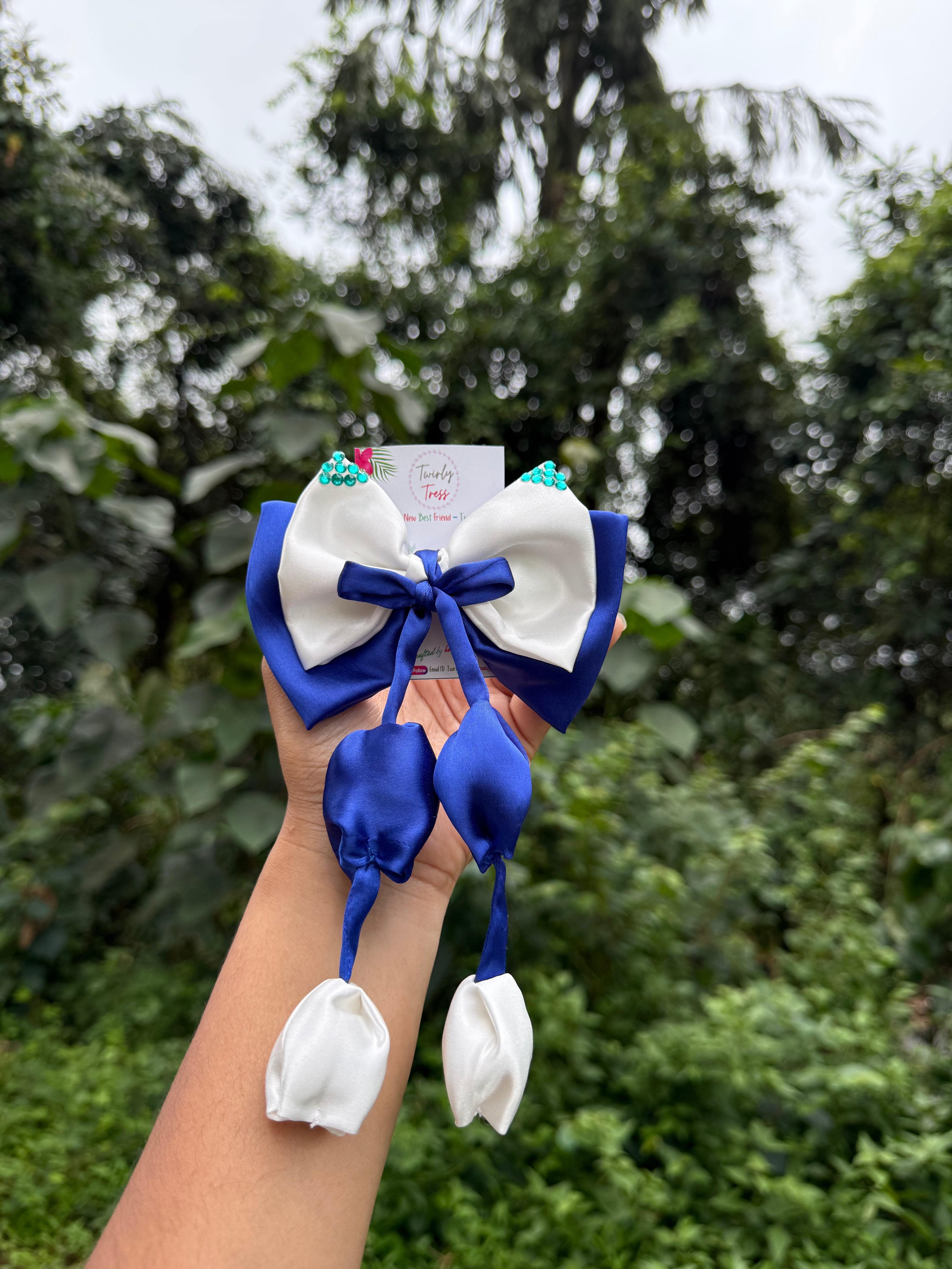 Blue and White evil eye Tulip Bow